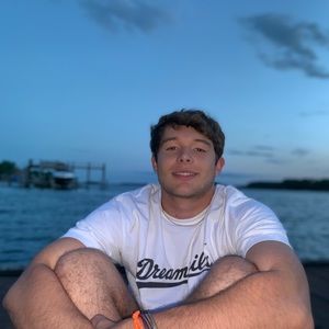 Meet your Posher, Jackson